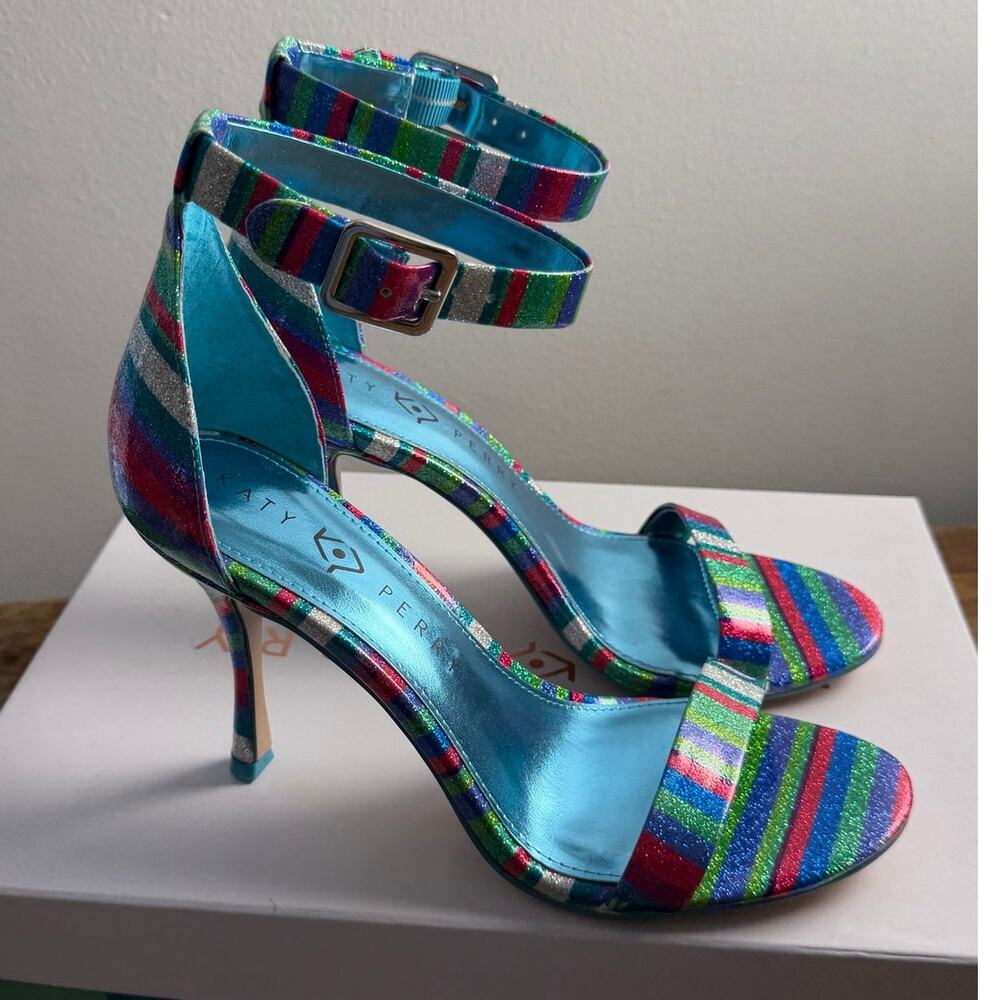Katy Perry "The Melly" Strappy Pop Blue Sandals NIB size 8